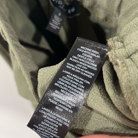 WHBM the wide leg crop green size 2 - Picture 11 of 11